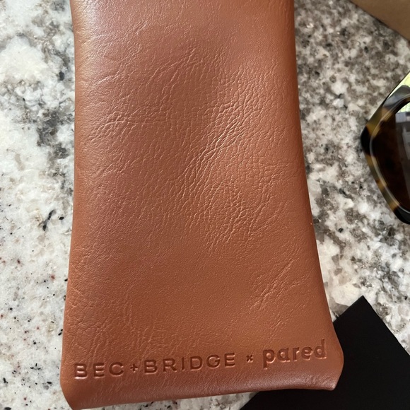 New in Box Pared Lo and Behold tortoise sunglasses Unisex styling - Picture 9 of 12